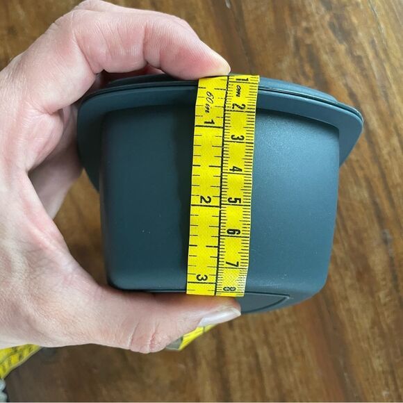 Thyme & Table Dark Gray Food Storage Container/ Pyramid Grater Attachment NWOT - Picture 6 of 8